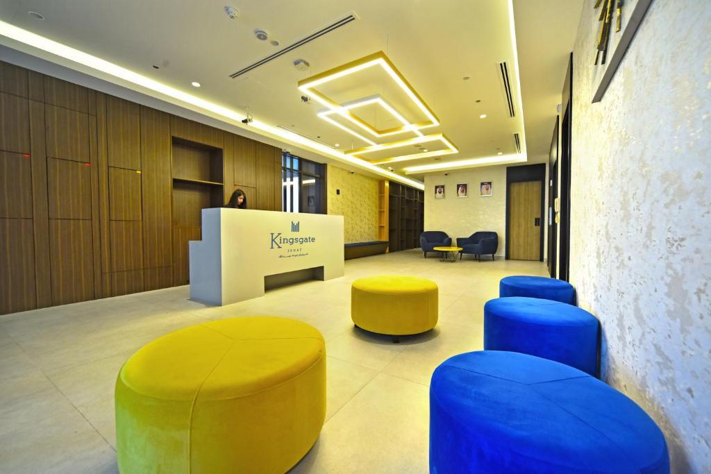 Kingsgate Al Jaddaf Hotel By Millennium Dubai Exterior foto