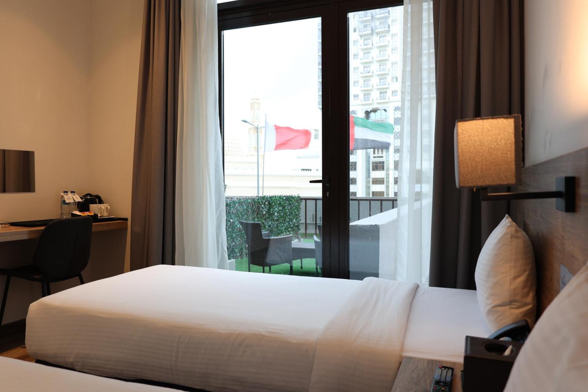 Kingsgate Al Jaddaf Hotel By Millennium Dubai Exterior foto